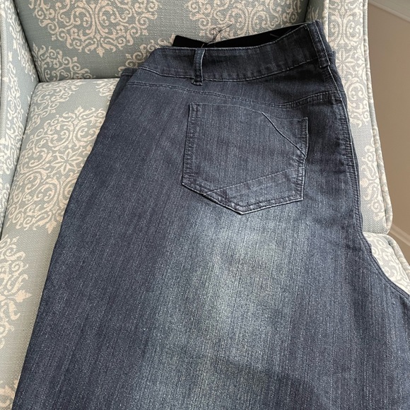 Kardashian Kollection The Khloe Jeans size 24 NWT - Picture 6 of 7